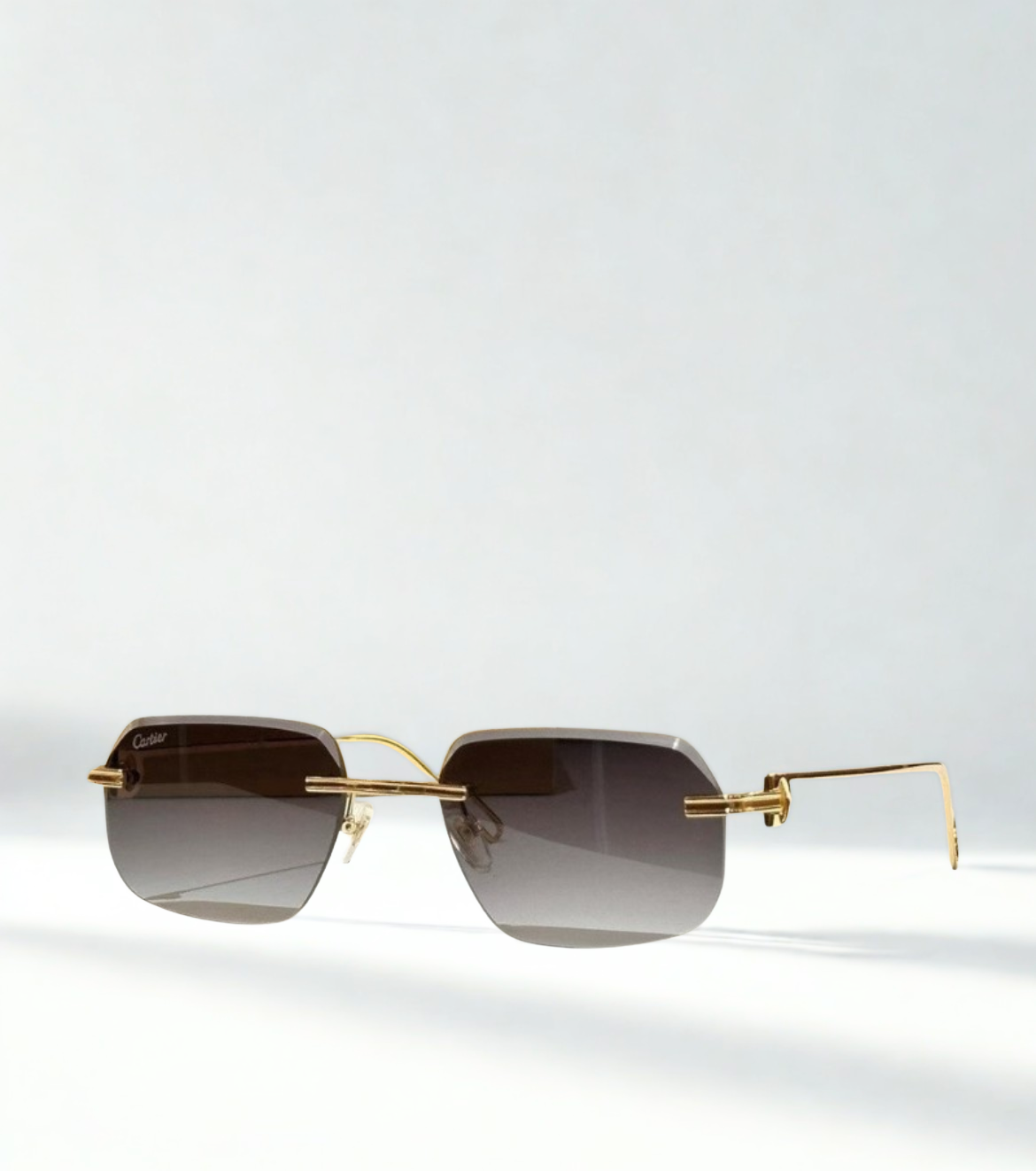 C** Monarque Gold Black